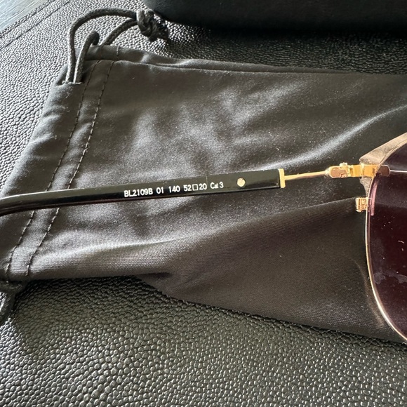 Balmain sunglasses 🕶️ - Picture 8 of 14